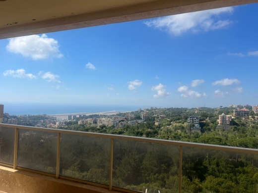 Apartment For Sale with Amazing View in Gated Community in Bchamoun, El Madares