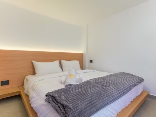 Fully Decorated & Furnished Chalet For Rent in Mzaar — 13