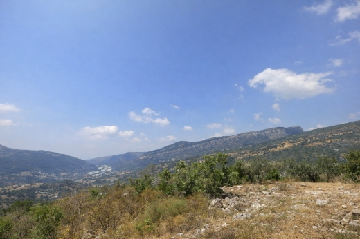 A 964 SQM Land For Sale in Douma — 2