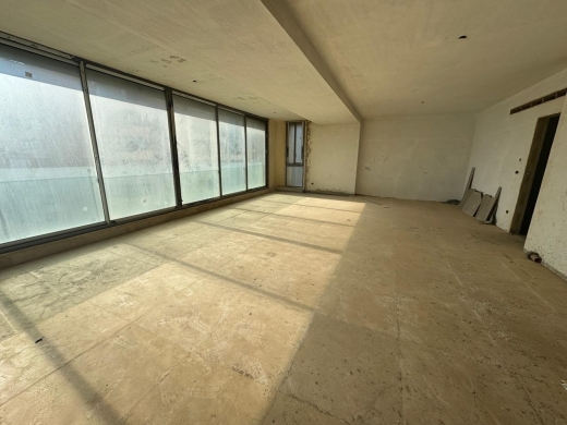 Spacious & Brand-New Apartment with Sea View For Sale in Ramlet Al Bayda, Beirut