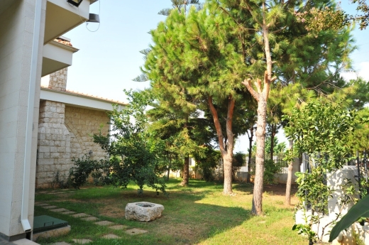 Amazing Luxurious Castle with Garden & Pool For Sale in Batroun, Wajeh El Hajar — 14