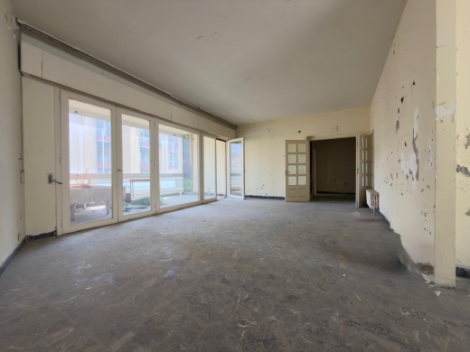 Fix-it up! 3-Bedroom Apartment in Calm Street For Sale in Achrafieh, Sioufi — 2