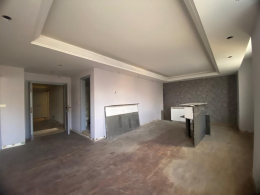 Office For Sale in a Commercial Building in Verdun, Beirut — 7