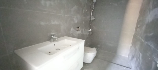 A Deluxe Apartment for Rent in Adma with Garden and Open Sea View — 11