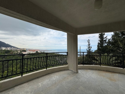 Spacious Apartment For Sale in Kfarhbeib