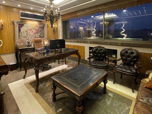 Elegant Office with Private Suite/Apartment For Sale in Jnah, Beirut