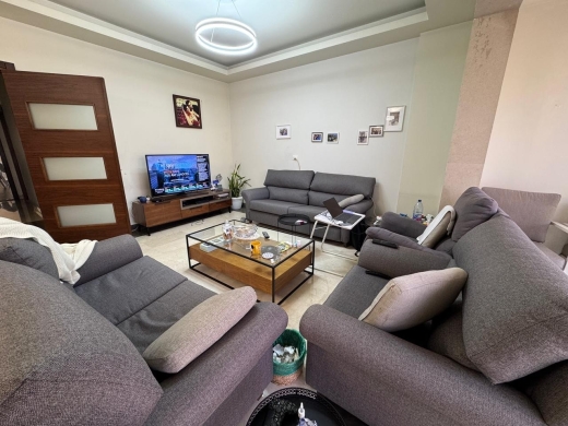 Beautiful Apartment For Sale in Al Zarif, Beirut