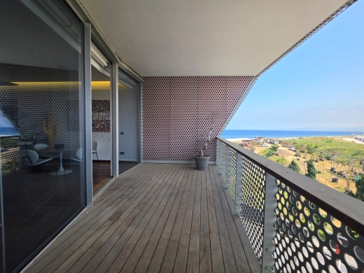 Luxurious Furnished Duplex For Sale in Yacht Club, Down Town — 3