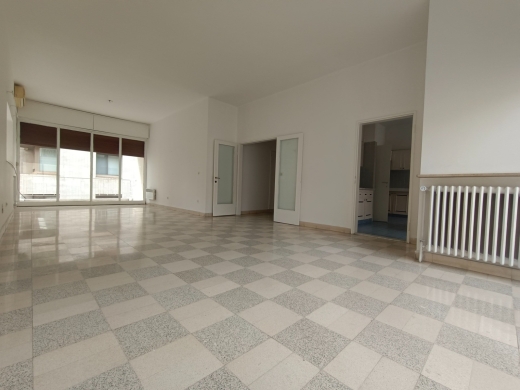 2-Bedroom Apartment For Sale in Achrafieh, Near Sassine