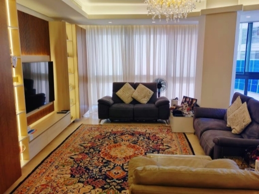 High-End Furnished Apartment With Nice view For Sale in Zoukak Al Blat, Beirut — 2