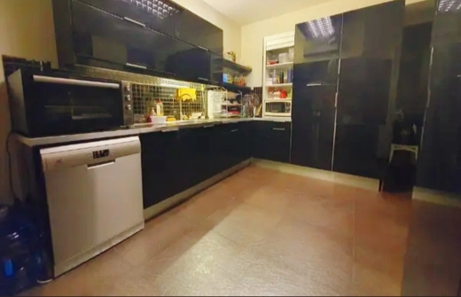 High-End Furnished Apartment With Nice view For Sale in Zoukak Al Blat, Beirut — 8