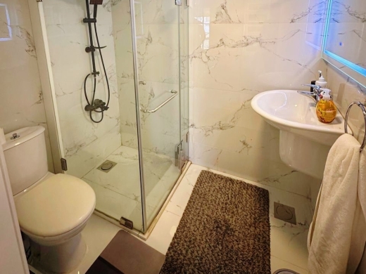 Furnished Apartment with Mountain View For Sale in Achrafieh, Sodeco — 8