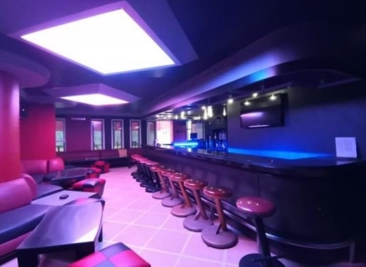 Great Investment! 9-Floors Luxury Hotel For Sale in Haret Sakher — 2