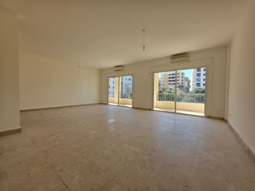 Spacious Apartment For Sale in Horsh Tabet