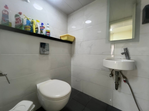 80 SQM Polyclinic For Rent in Achrafieh, Roum — 8