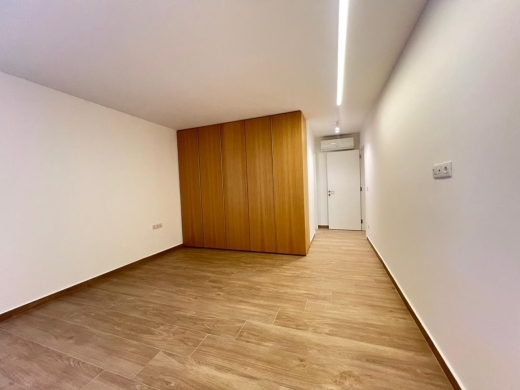 3-Bedroom Loft with Terrace For Sale in Achrafieh, Soho — 9
