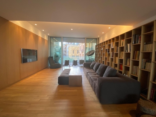 High-End Apartment with Sea & City View For Sale in Down Town — 4