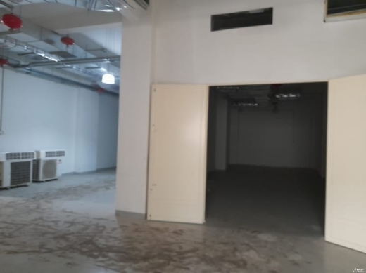 An Industrial Building Grade1 For Sale in Mkalles — 7