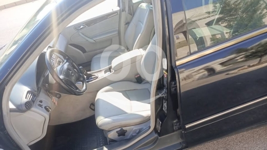 Mercedes C320 model 2002 — 5