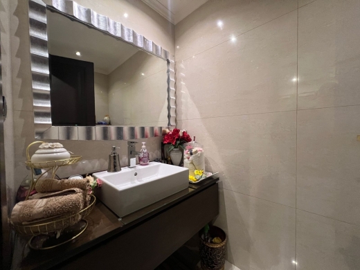 Beautiful Apartment with City View For Sale in Hazmieh, Mar Takla — 12