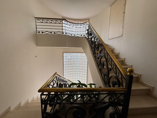 Luxurious Furnished Villa For Sale in A Prime Location in Monteverde — 17
