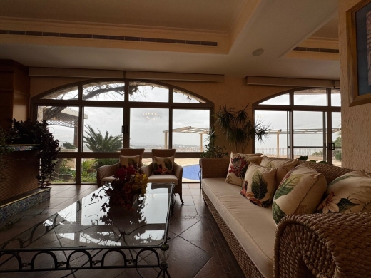 Luxurious Furnished Villa For Sale in A Prime Location in Monteverde — 21