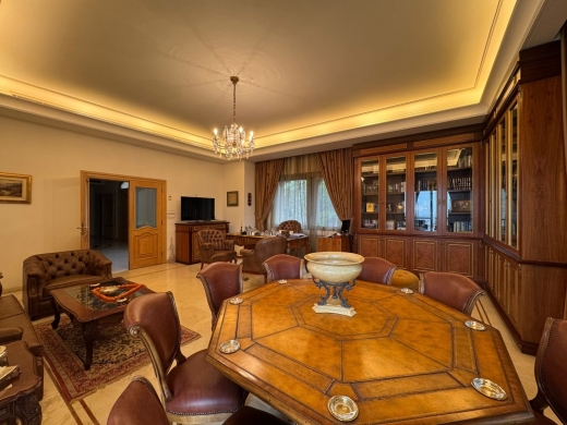 Luxurious Furnished Villa For Sale in A Prime Location in Monteverde — 12