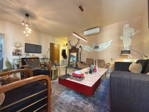 Beautiful 2-Bedroom Apartment For Sale in Achrafieh, Lycée — 4