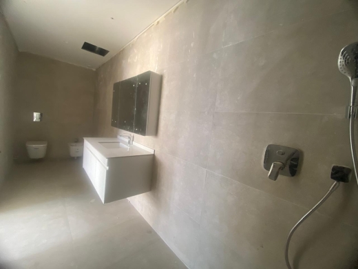 Luxury Living! Apartment with Sea & City View For Rent in Clemenceau, Ras Beirut — 12