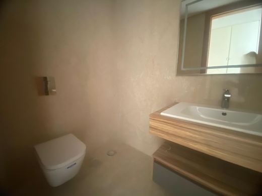 Luxury Living! Apartment with Sea & City View For Rent in Clemenceau, Ras Beirut — 13