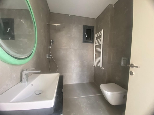 Luxury Living! Apartment with Sea & City View For Rent in Clemenceau, Ras Beirut — 10