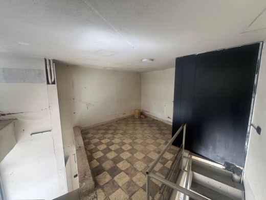 27 SQM Shop For Rent in Achrafieh, Sioufi — 5