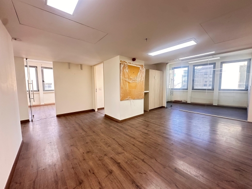 285 SQM Ready to Move-in Office For Rent Downtown — 3