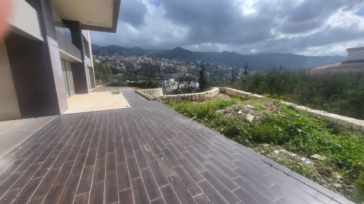 Spacious Brand New Apartment With Garden For Sale in Adma — 2