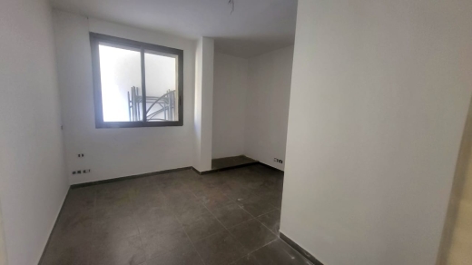 Spacious Brand New Apartment With Garden For Sale in Adma — 9