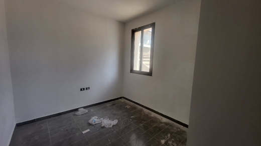Spacious Brand New Apartment With Garden For Sale in Adma — 7