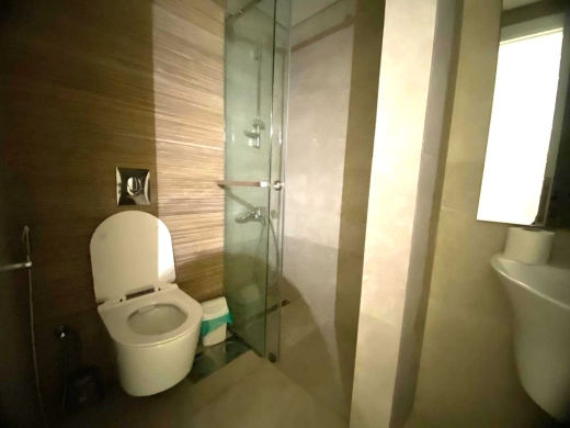 Bright 3-Bedroom Apartment For Rent in Kontari, Ras Beirut — 12