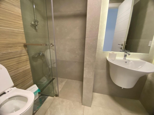 Bright 3-Bedroom Apartment For Rent in Kontari, Ras Beirut — 11