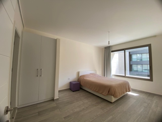 Bright 3-Bedroom Apartment For Rent in Kontari, Ras Beirut — 9