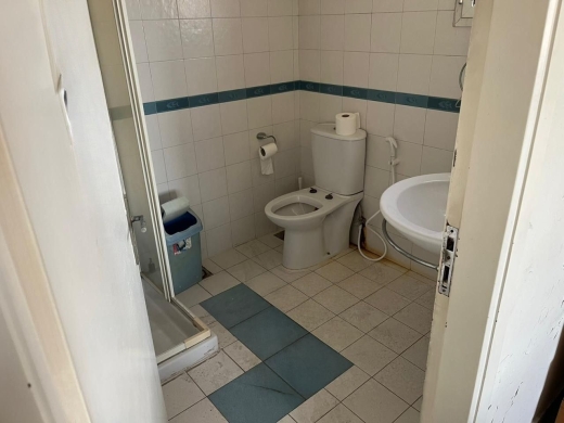 190 SQM Office For Rent in Great Location in Hamra, Ras Beirut — 12