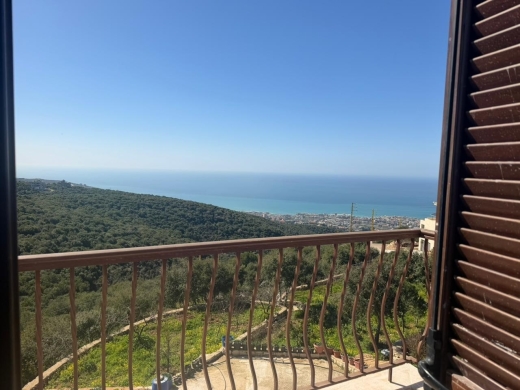 Exclusive! An Individual Villa For Sale in Ebrin, Batroun — 6