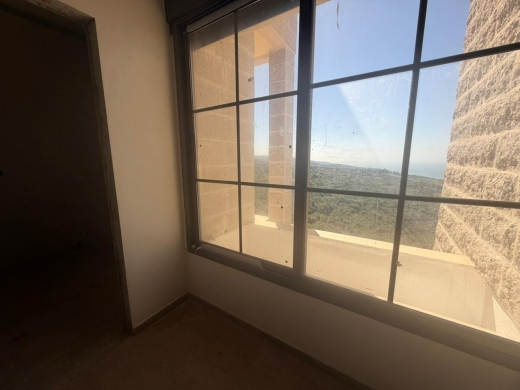 Exclusive! An Individual Villa For Sale in Ebrin, Batroun — 12