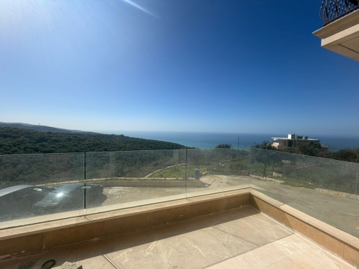 Exclusive! An Individual Villa For Sale in Ebrin, Batroun — 4