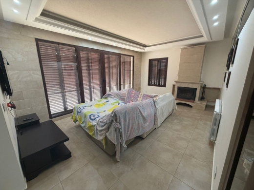 Exclusive! An Individual Villa For Sale in Ebrin, Batroun — 23