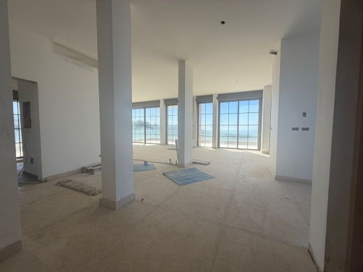 Exclusive! An Individual Villa For Sale in Ebrin, Batroun — 18