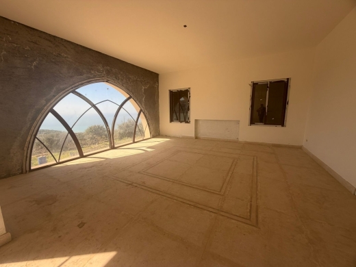 Exclusive! An Individual Villa For Sale in Ebrin, Batroun — 30
