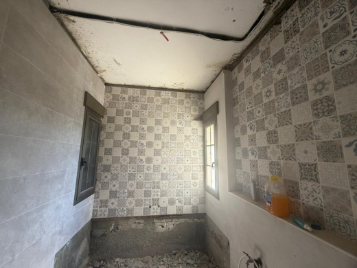Exclusive! An Individual Villa For Sale in Ebrin, Batroun — 32
