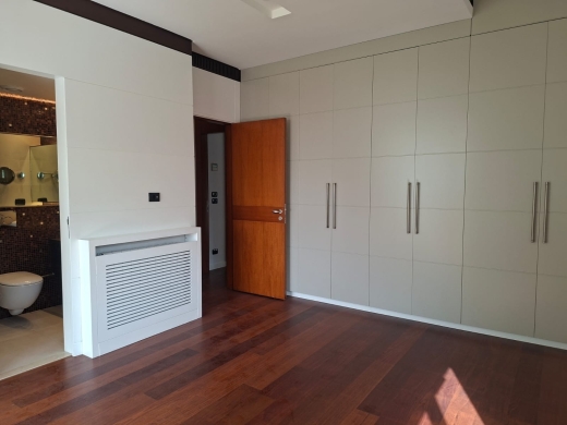 Super Deluxe Renovated Apartment For Sale in Prime Location in Verdun, Beirut — 12