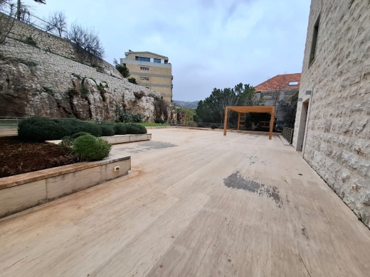 Exclusive ! High-End Apartment with Panoramic Sea View For Sale in Adma — 26