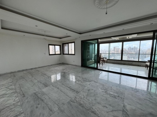 Spacious Apartment For Rent in Ras El Nabeh, Beirut